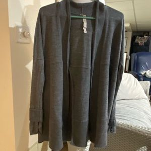 LULULEMON CARDIGAN 🖤
